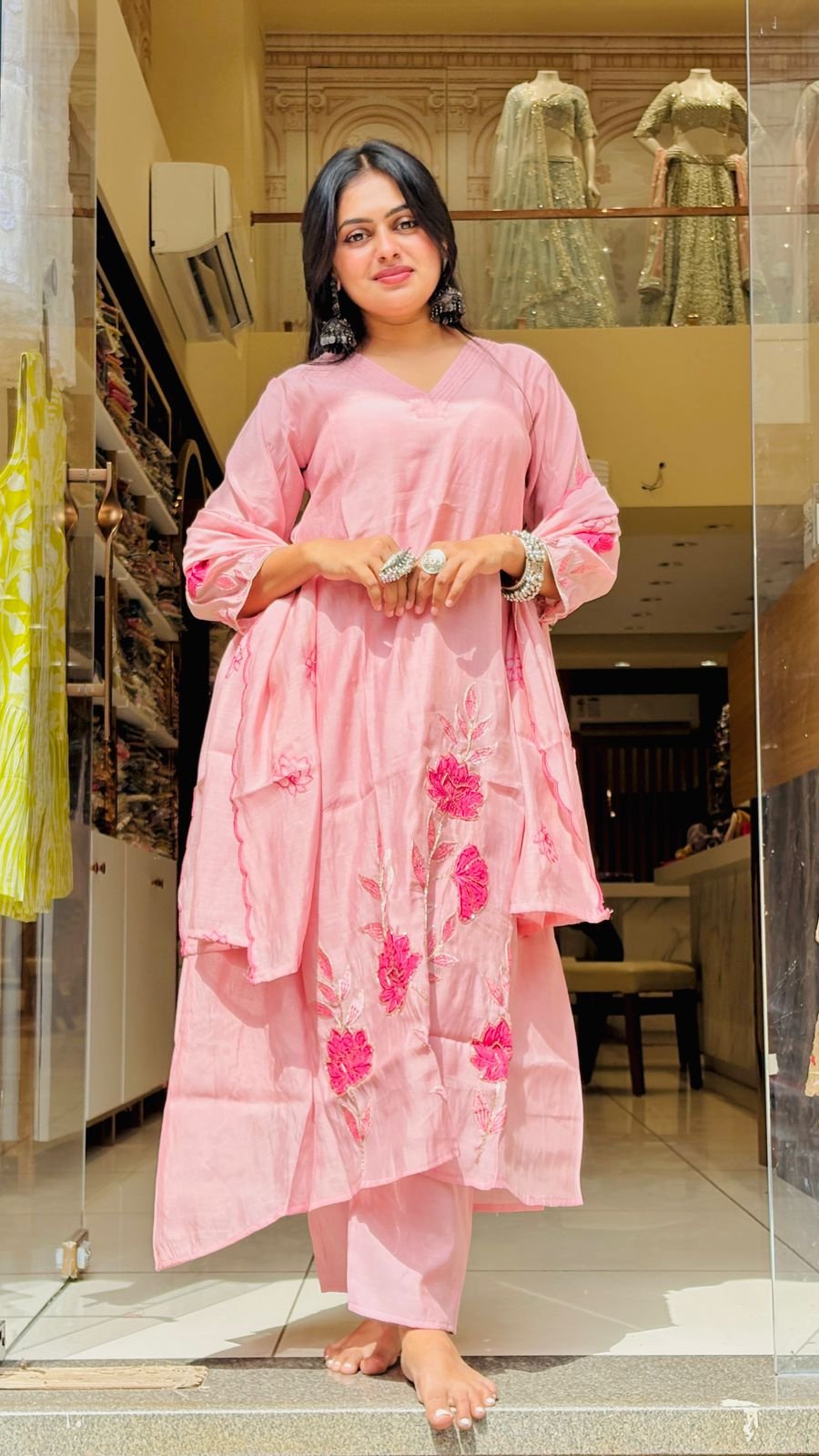 Baby Pink Floral Appliqué A-Line Suit Set | 2-Piece Kurti & Pants