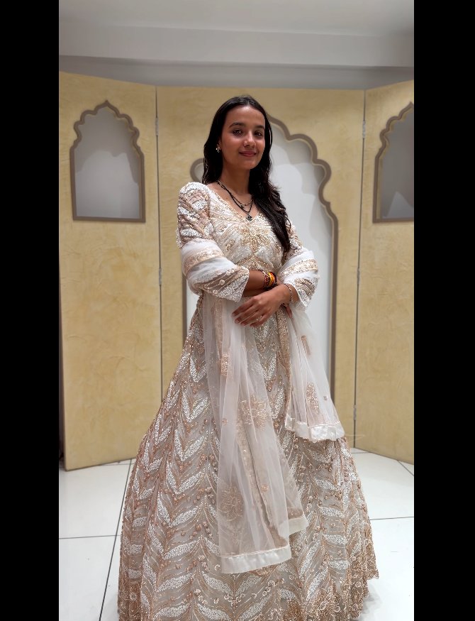 White Heavy Embroidered Anarkali Lehenga Set | 3-Piece Kurti, Skirt & Dupatta